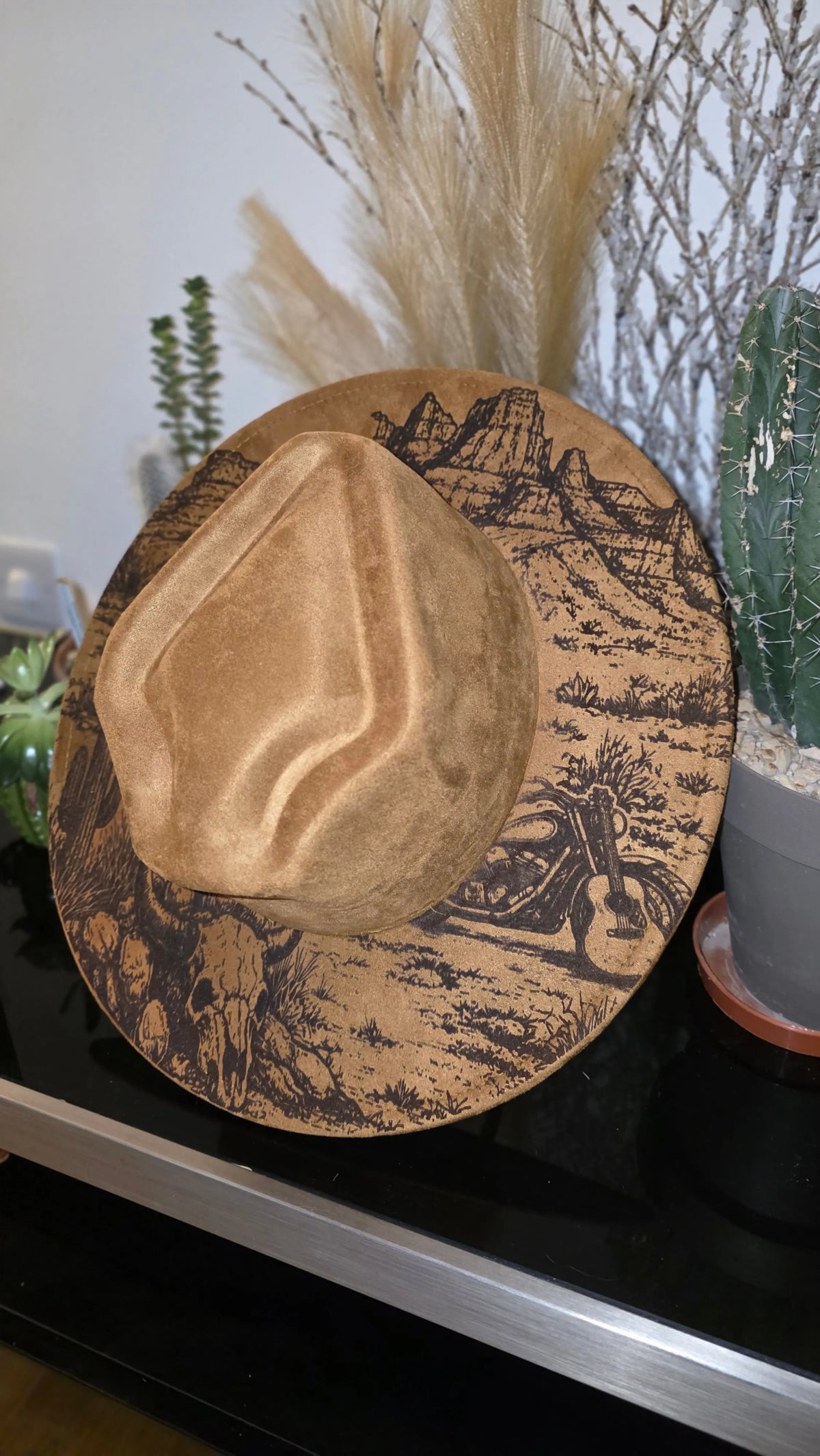 Laser engraved suede fedora with a detailed desert landscape and motorcycle scene (photo 4)