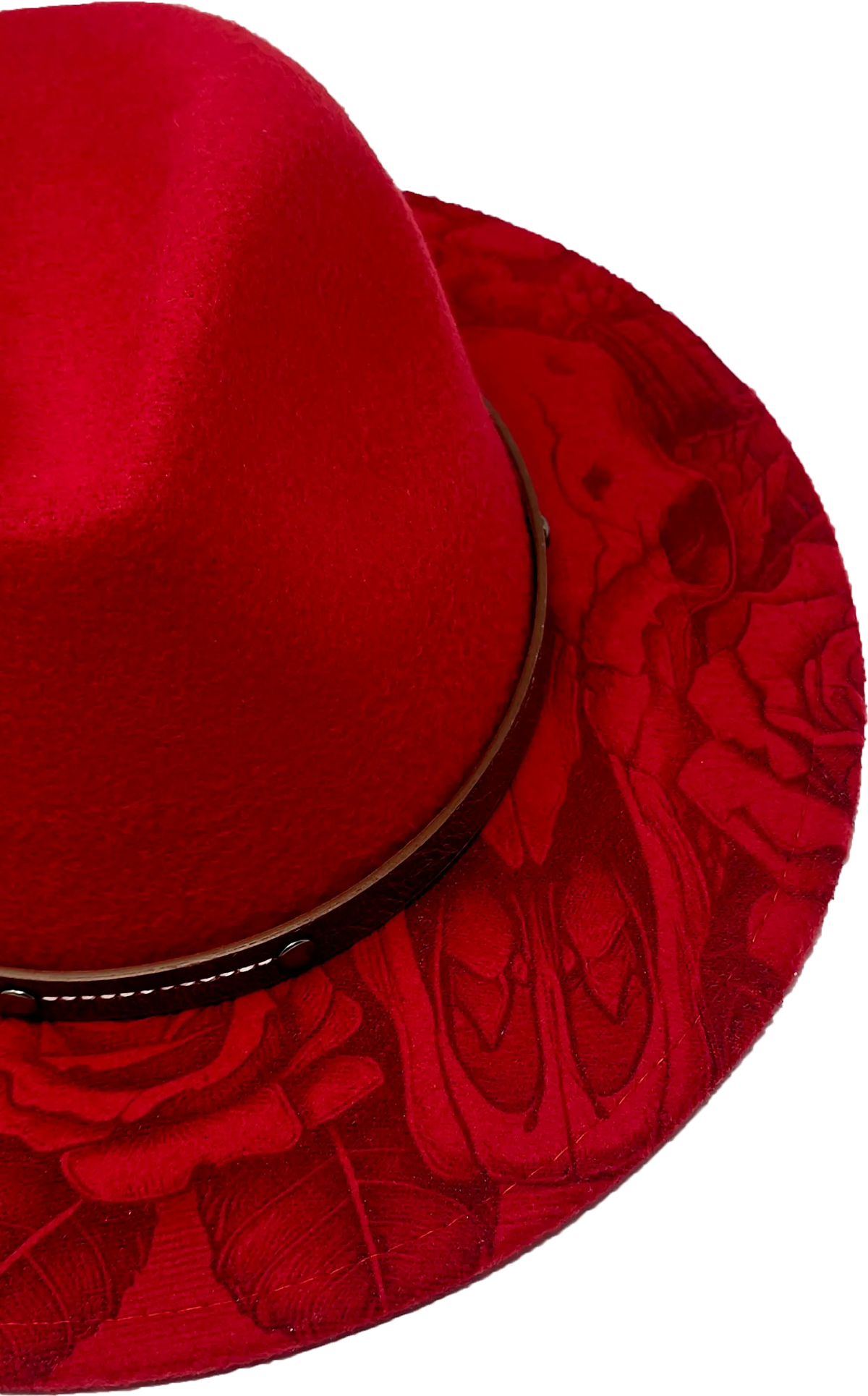 Red fedora laser engraved with rose and skull artwork for a bold country look (photo 4)