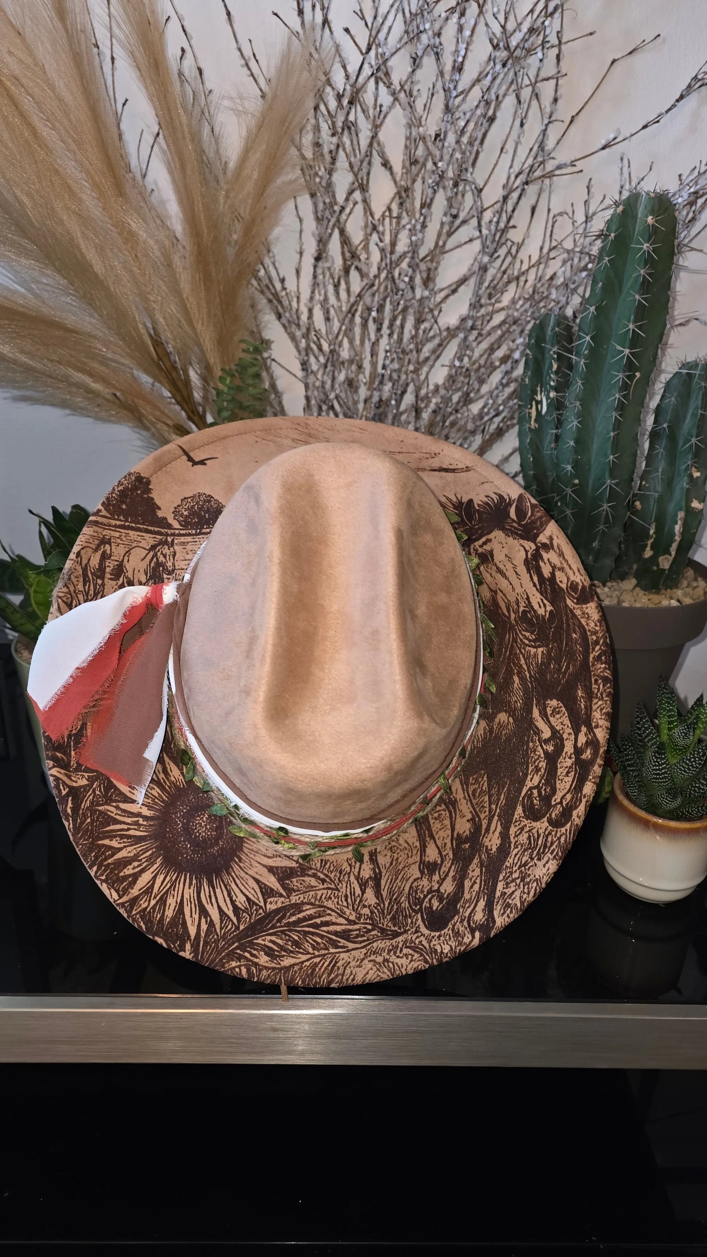 Engraved “Sunflowers & Wild Horses” Cattleman Hat Western Fedora Hats