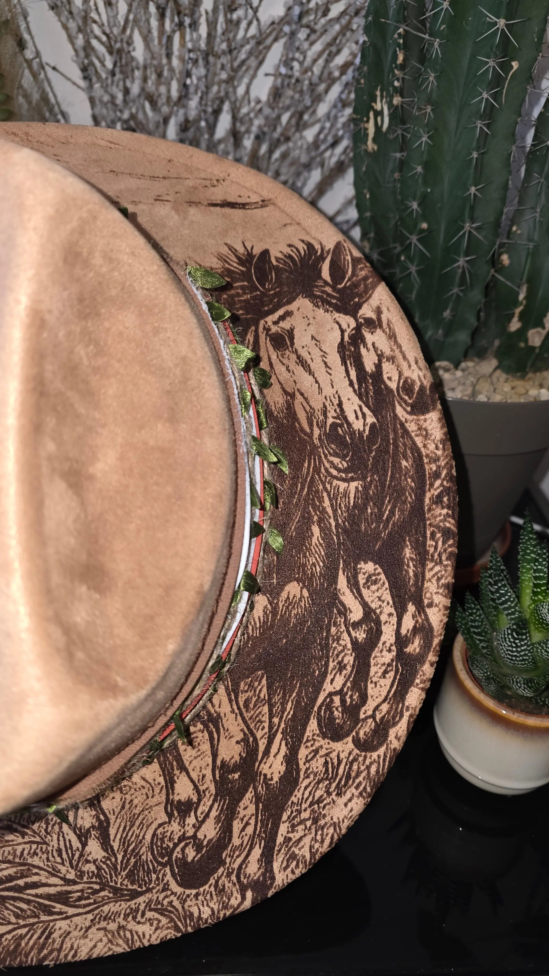 Engraved “Sunflowers & Wild Horses” Cattleman Hat Western Fedora Hats