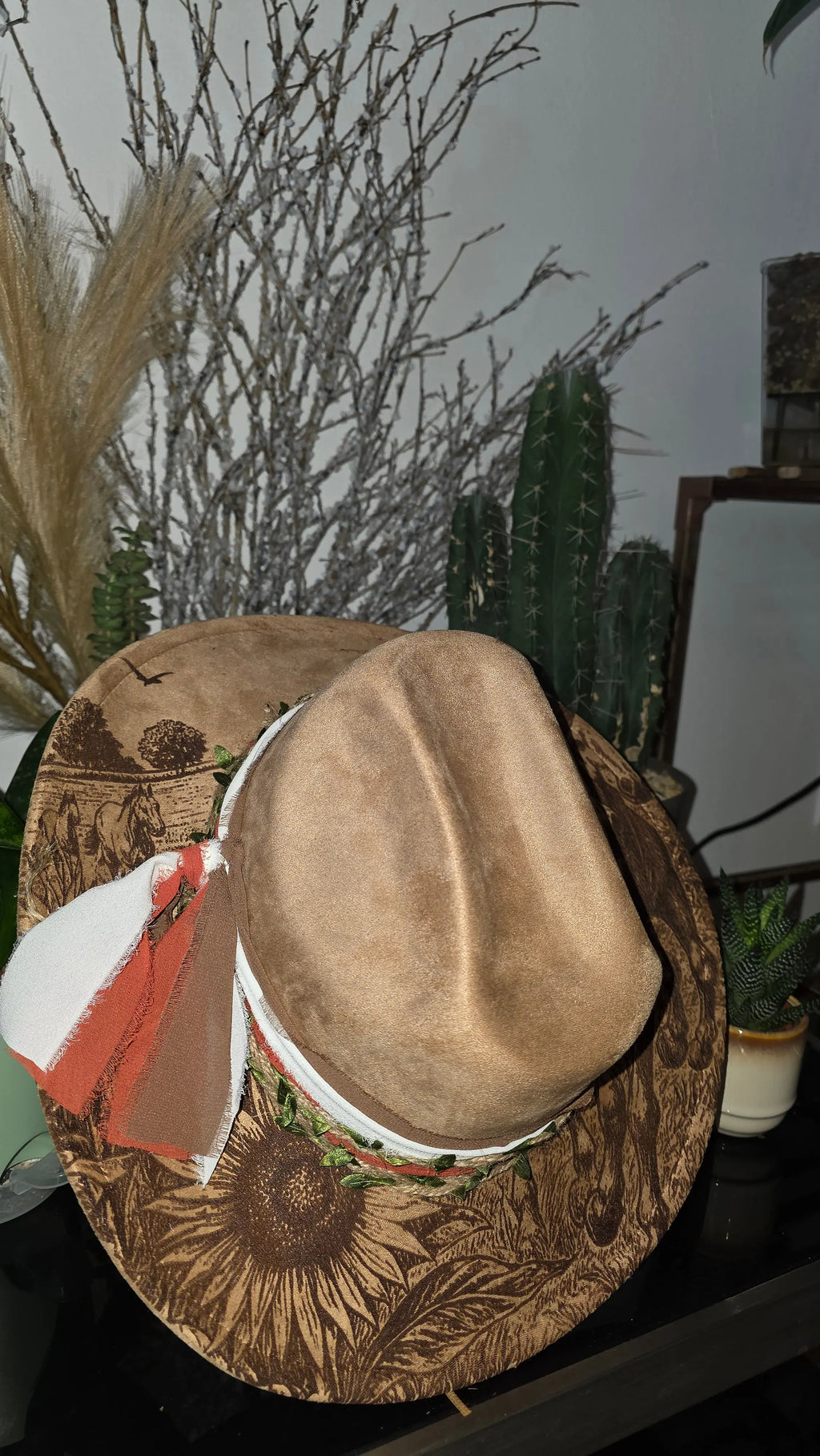 Engraved “Sunflowers & Wild Horses” Cattleman Hat Western Fedora Hats