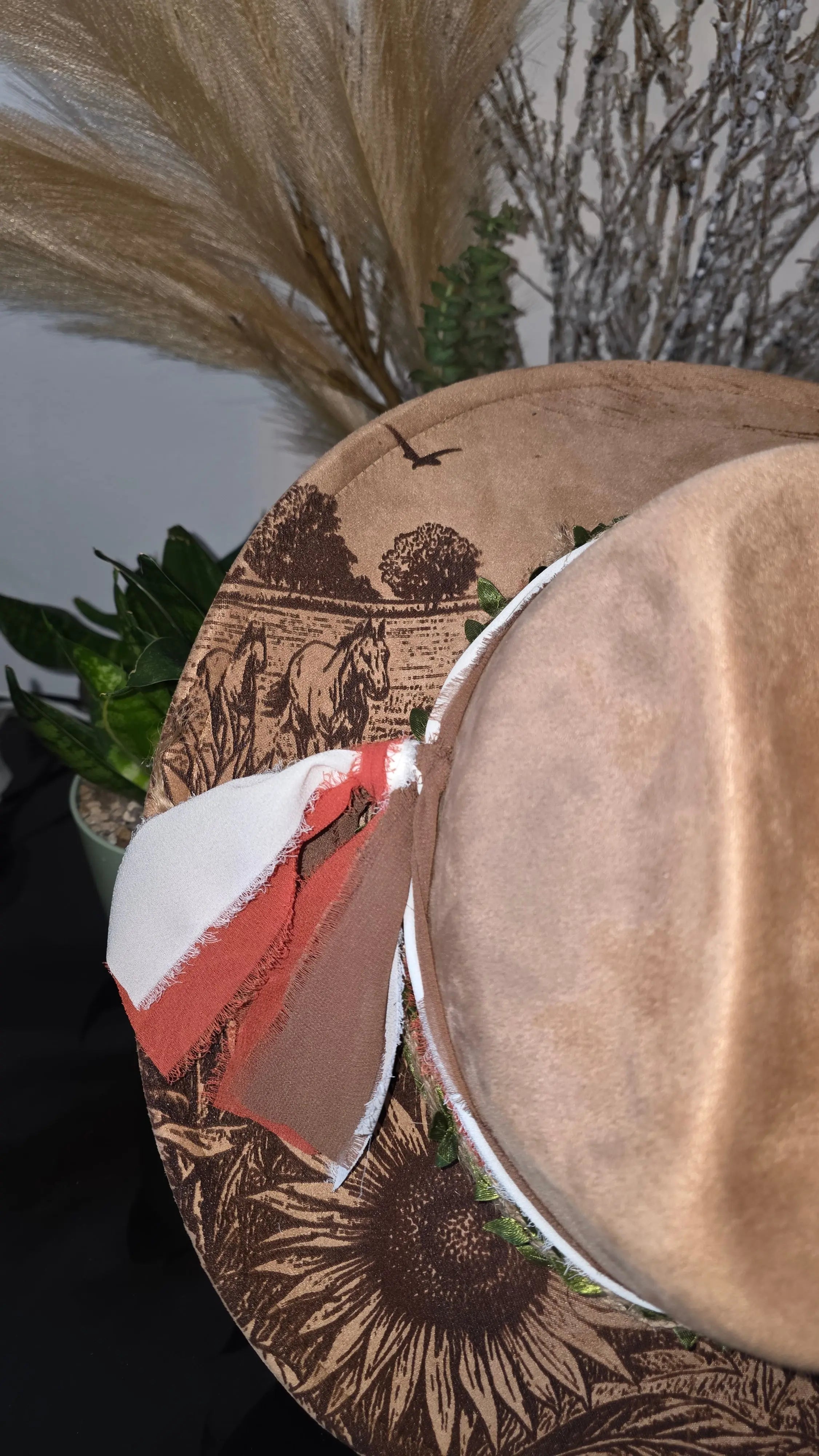 Engraved “Sunflowers & Wild Horses” Cattleman Hat Western Fedora Hats